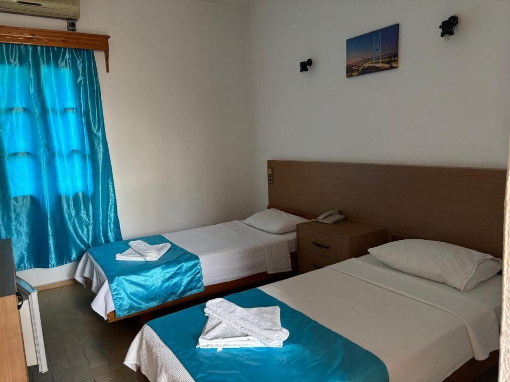 Twin Room | Free WiFi