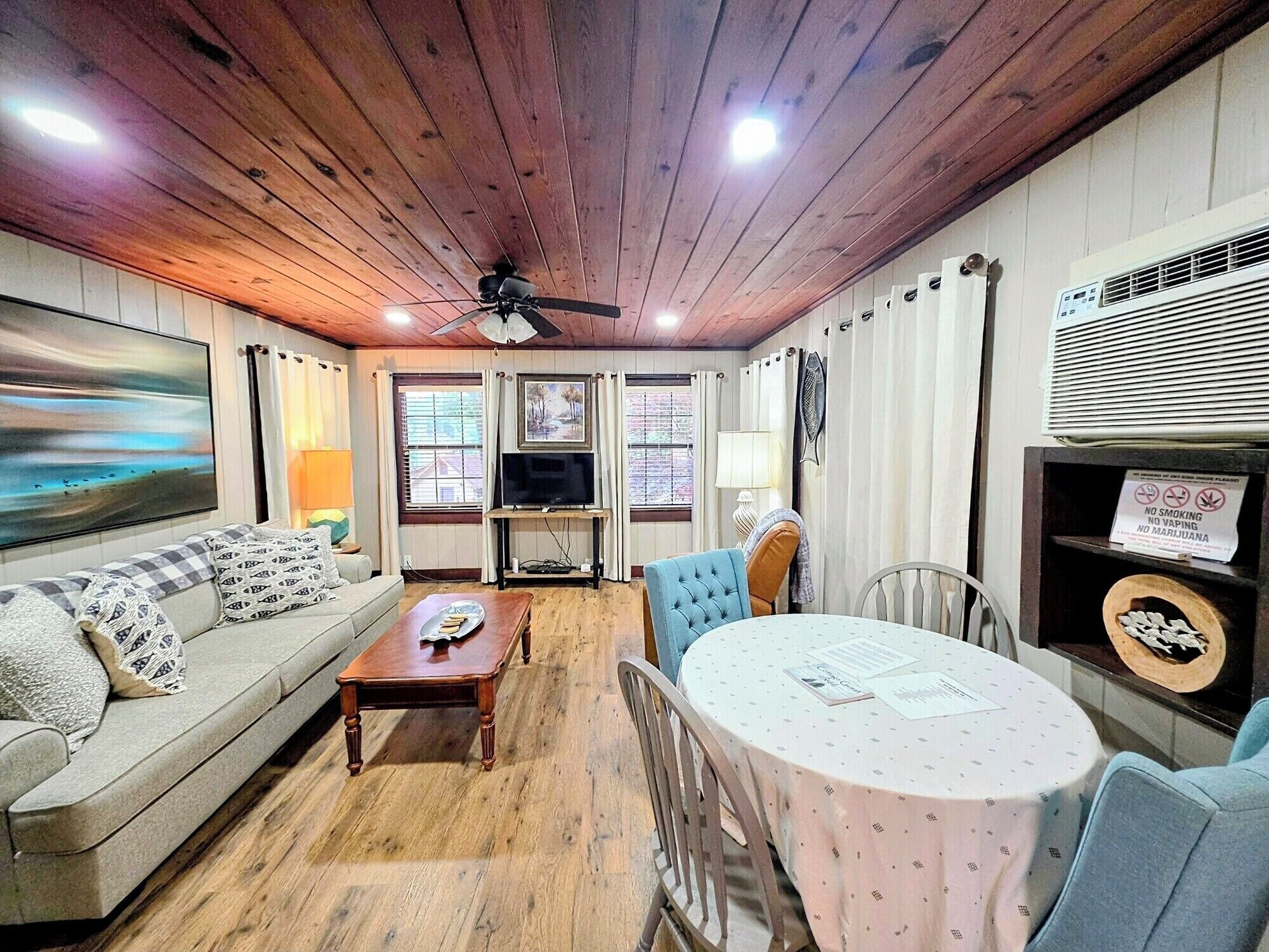Heron's Nest Cottage - Hot Springs, AR