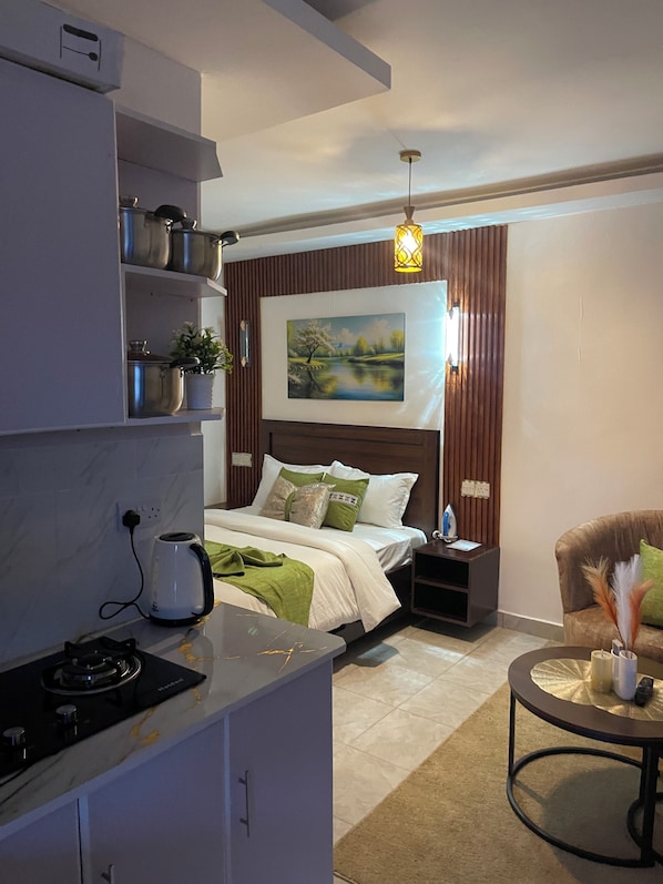 1 bedroom, iron/ironing board, WiFi, bed sheets