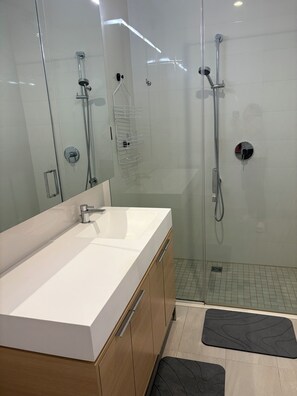 Hair dryer, towels -  Modern Studio with Chef’s Kitchen Bar, Dedicated Workspace & Home Theater (New York)