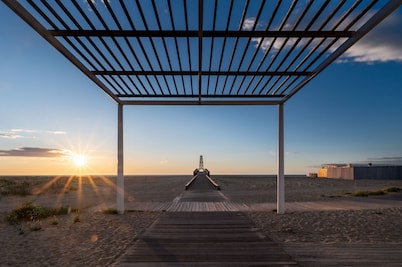 T3 en bord de mer avec terrasse | Accès piscines