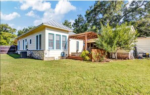 Exterior - “Henry’s Haus” | Walk to Main | Pet Friendly! (Fredericksburg)