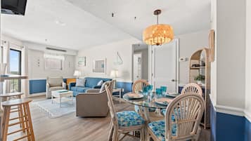 Family Condo, 2 Bedrooms, Balcony, Ocean View | In-room dining