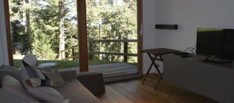 Beautiful apartment for 4 people with hot tub, A/C, WIFI, TV, patio, pets allowed and panoramic ...