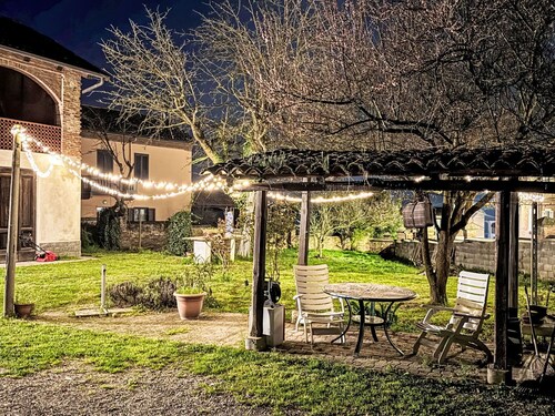Stunning  villa for 6 people with WIFI, TV and patio