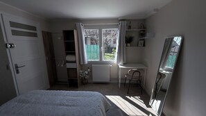 1 Schlafzimmer, Bügeleisen/Bügelbrett, WLAN, Bettwäsche