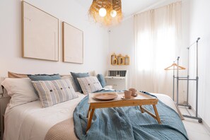 Wi-Fi de cortesia, roupa de cama