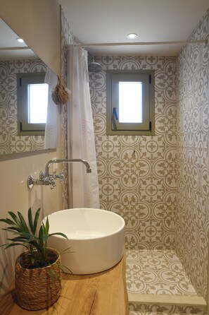 Bathroom - Village Escape House by CorfuEscapes (Lefkimmis)