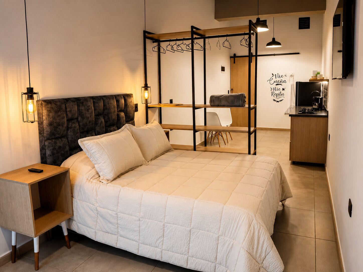 Superior loft, 1 tweepersoonsbed, keuken | Een bureau, een laptopwerkplek, gratis wifi
