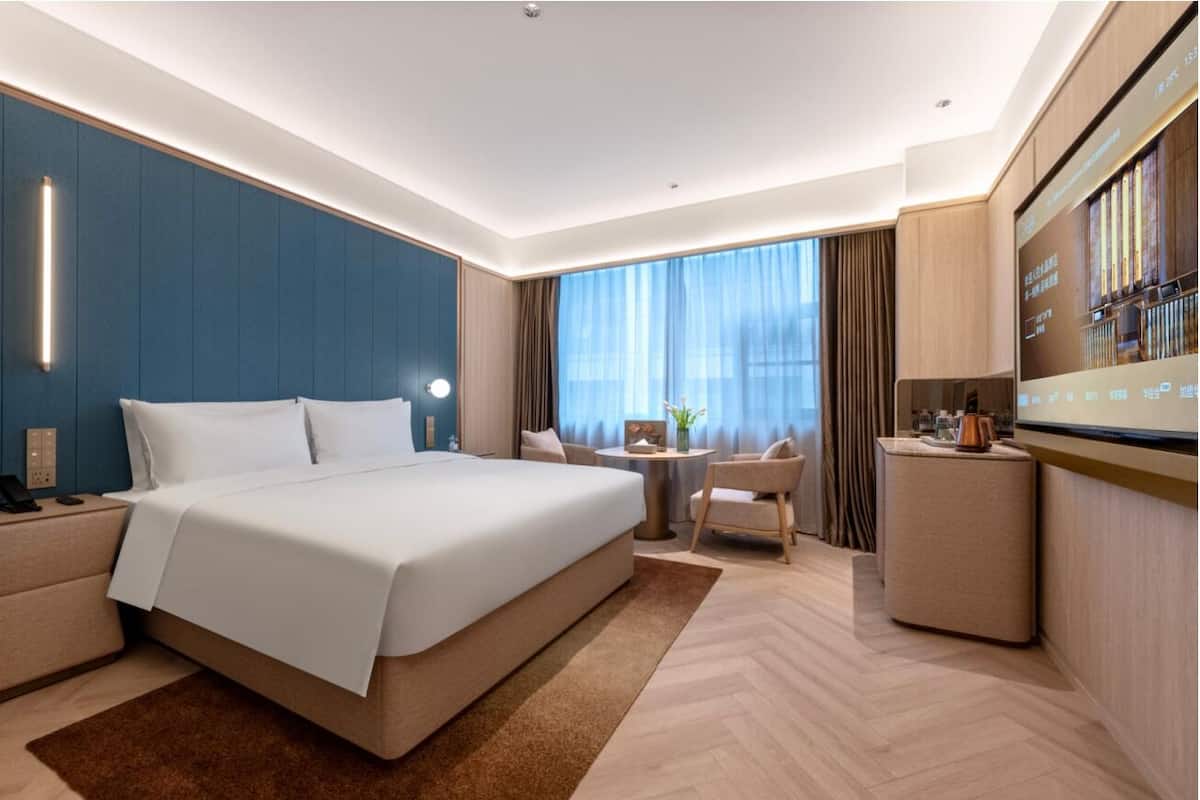 Classic Single Room | Minibar, WiFi (free), bed sheets