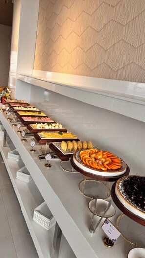 Dining - Grand Afrosiyob Hotel  (Tashkent)