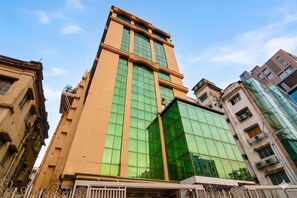 Exterior - Kzar Central (Kolkata)