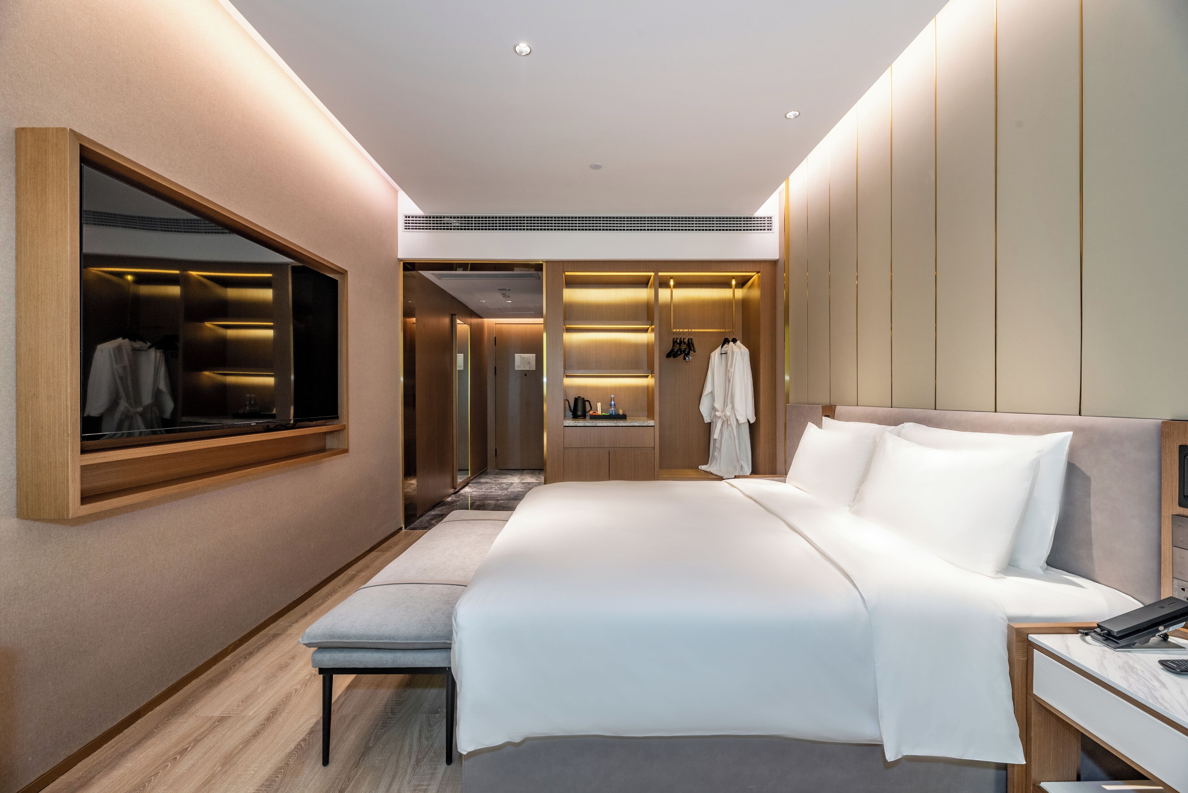 Deluxe Double Room, City View | Premium bedding, down duvets, Select Comfort beds, free minibar