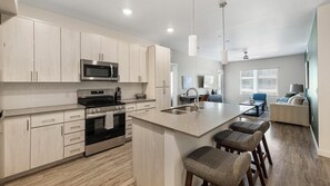 Fridge, dining tables - Landing | Beautiful 2BD, Pool, Clubhouse (Mesa)
