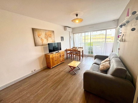 Télévision. Saint Louis Sea View, 4 Personnes, Vue Mer