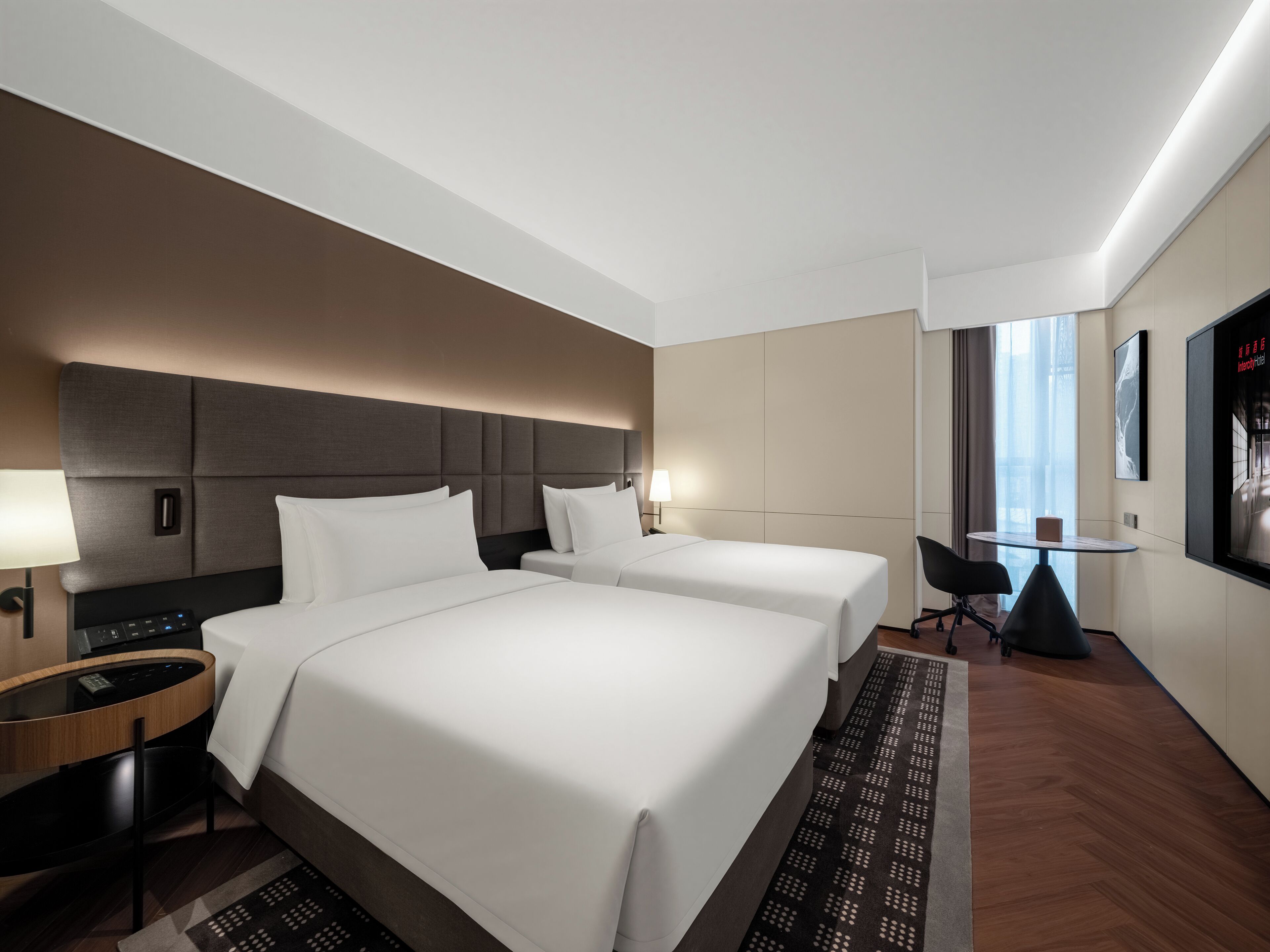 Standard Twin Room, City View