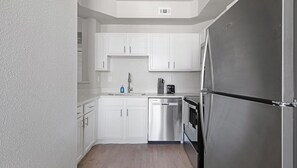 Fridge, dining tables - Landing | Chic 1BD, Clubhouse (Houston)