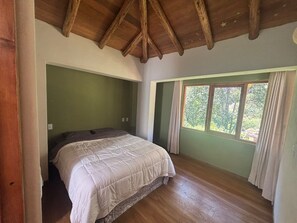 Room - Puma Huanca Riverside Oasis-Serene Riverfront Home with Mountain Views 2BR 2.5BA (Urubamba)
