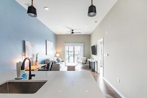 Smart TV - Landing | Stylish 1BD, Pool, Rooftop Lounge (Springfield)