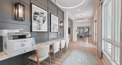 Landing | Beautiful 2BD, Clubhouse, Gym