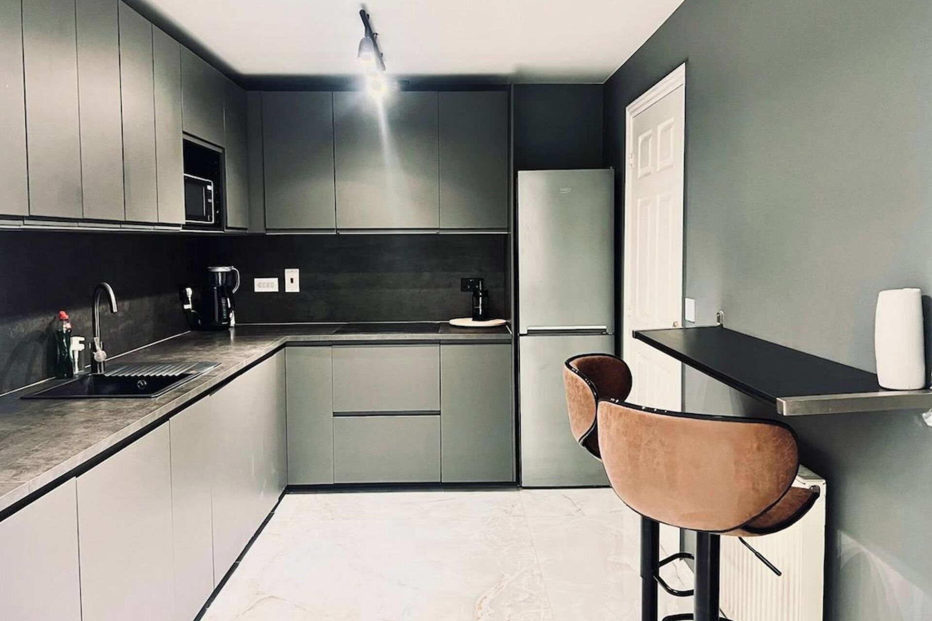 Fridge, microwave, dishwasher, electric kettle
