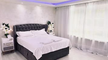 5 habitaciones, tabla de planchar con plancha y wifi gratis
