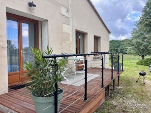 Outdoor dining - Gîte / Maison de vacances en pleine campagne - 4 personnes (Avy)