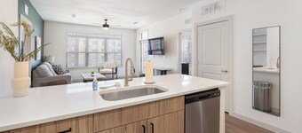Landing | Spectacular 2BD, Gym, Clubhouse