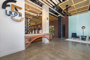Lobby - Landing | Stunning 1BD, Gym (Newark)