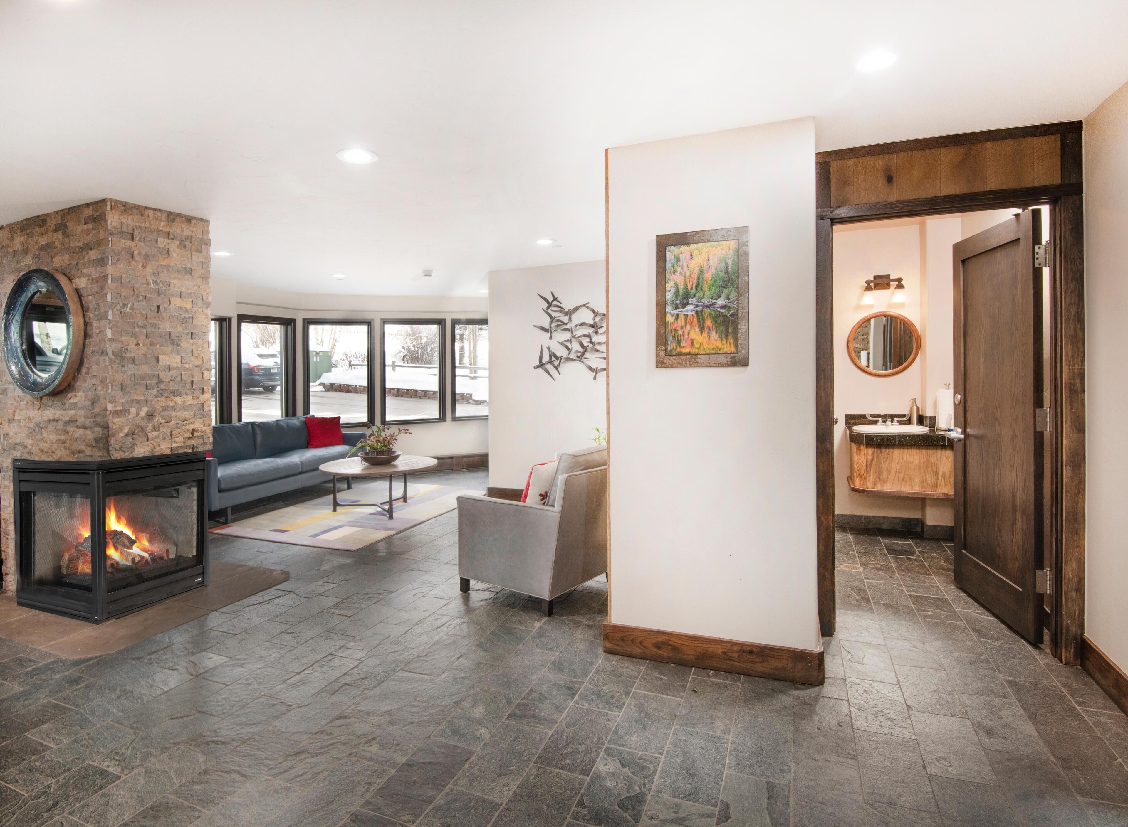 Condo, Multiple Beds (Westwind 407 3BD 2BA gold condo in Va) | Interior