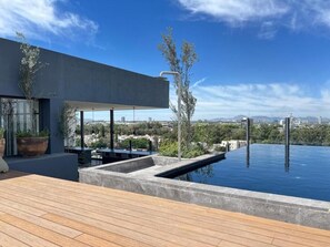 Pool | Outdoor pool - Livify (Zapopan)