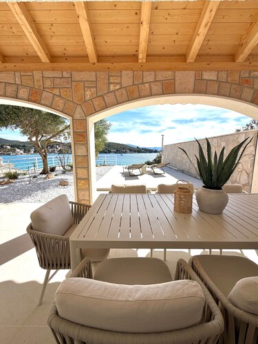 Villa Noma – Dream Villa with Private Sea Access