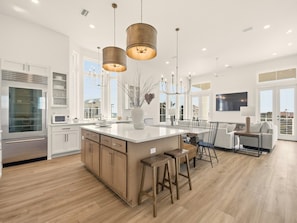 House (4 Bedrooms) | Property amenity