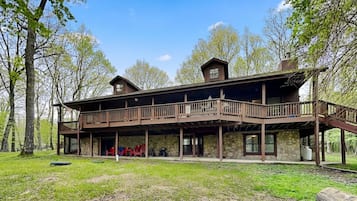 House (4 Bedrooms) | Property amenity