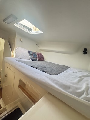 3 chambres, coffre-fort, accès au Wi-Fi (inclus), literie fournie