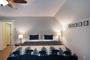 Escritorio, wifi gratis, ropa de cama