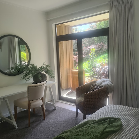 Sandspit Sanctuary. Surrounded By Birdsong. Close To Matakana, Omaha And Marina - Warkworth
