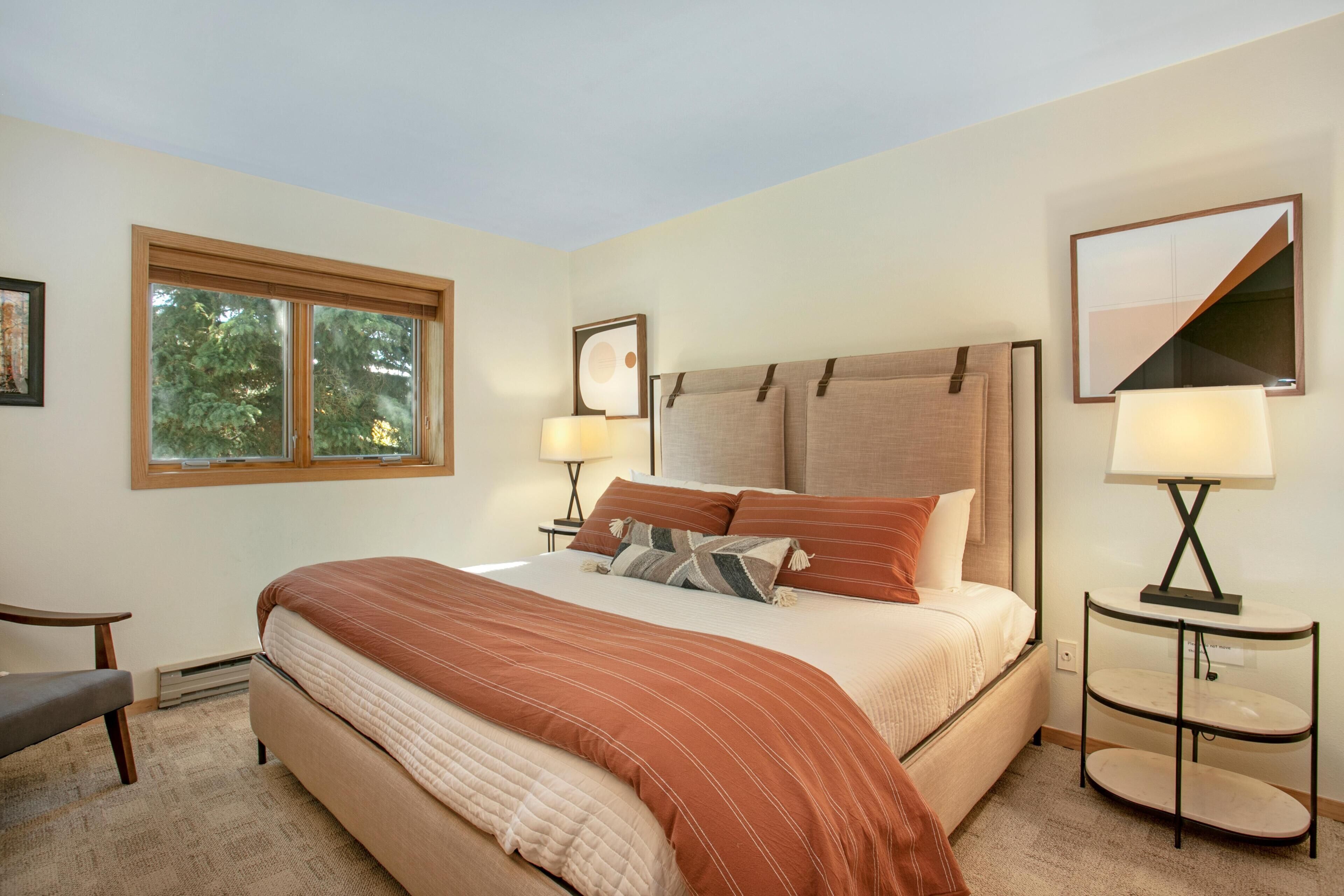 Apartamento, 1 cama de matrimonio grande con sofá cama (Snow Fox 201, 2BD Modern Vail Condo) | 2 dormitorios