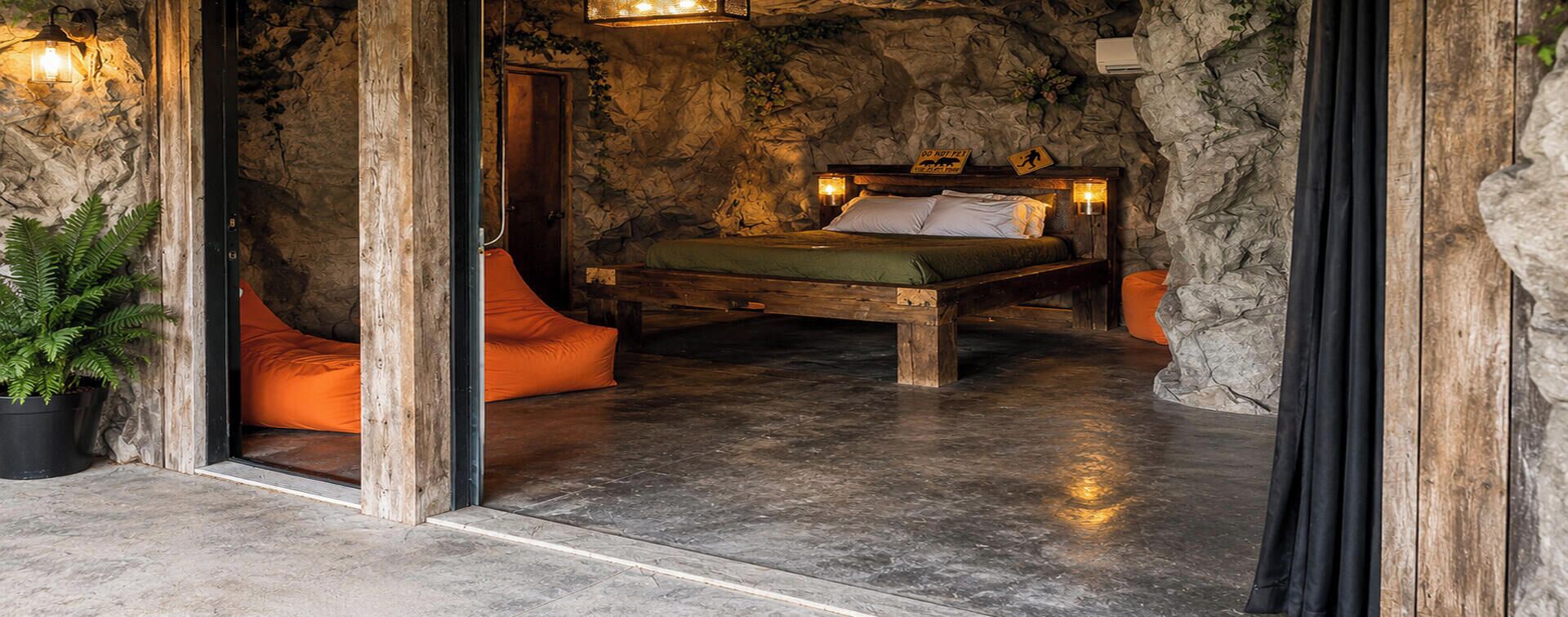 1 bedroom, internet, bed sheets