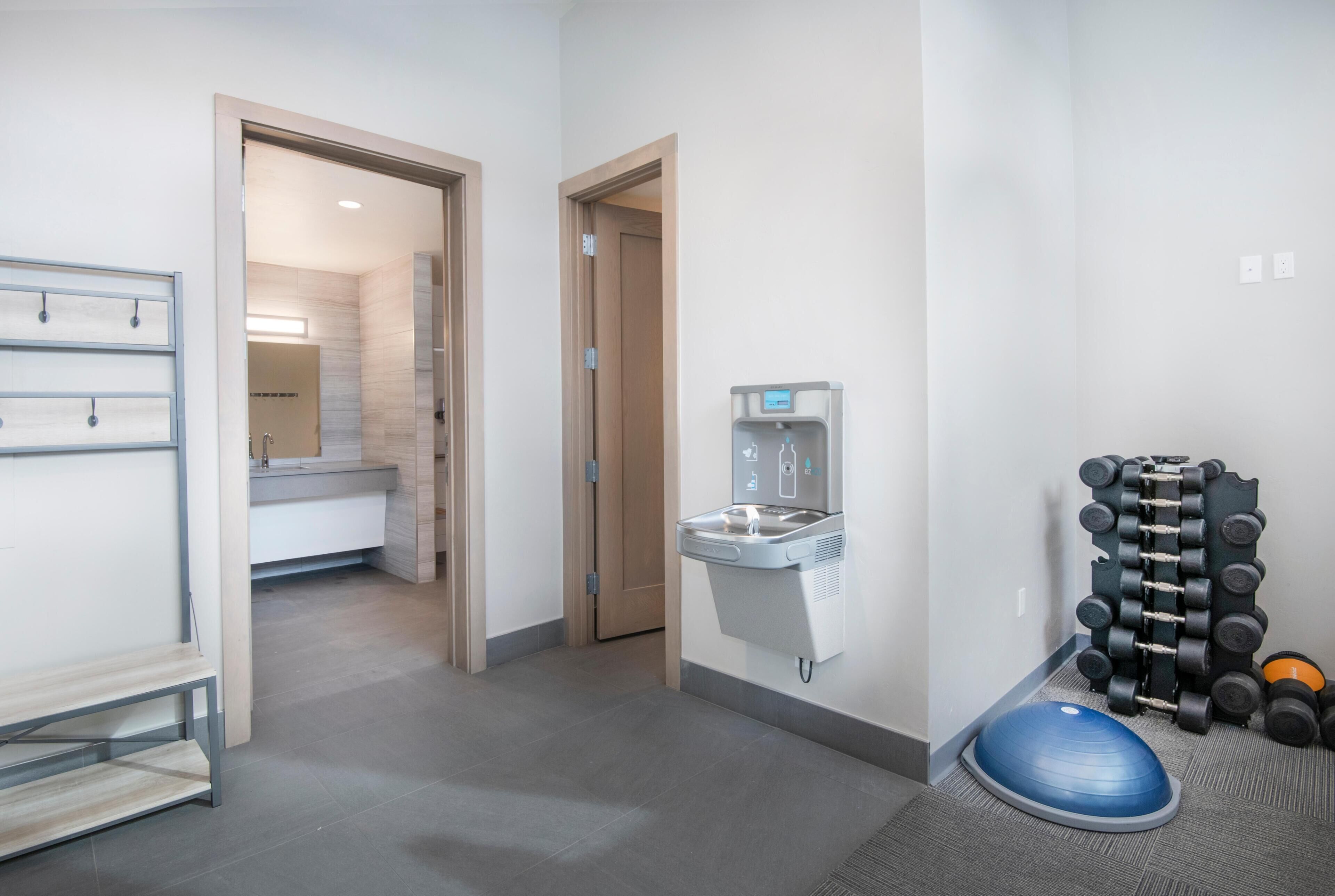 Condo, 1 Queen Bed with Sofa bed (Westwind 208B Hotel Room in Lionshead) | Interior