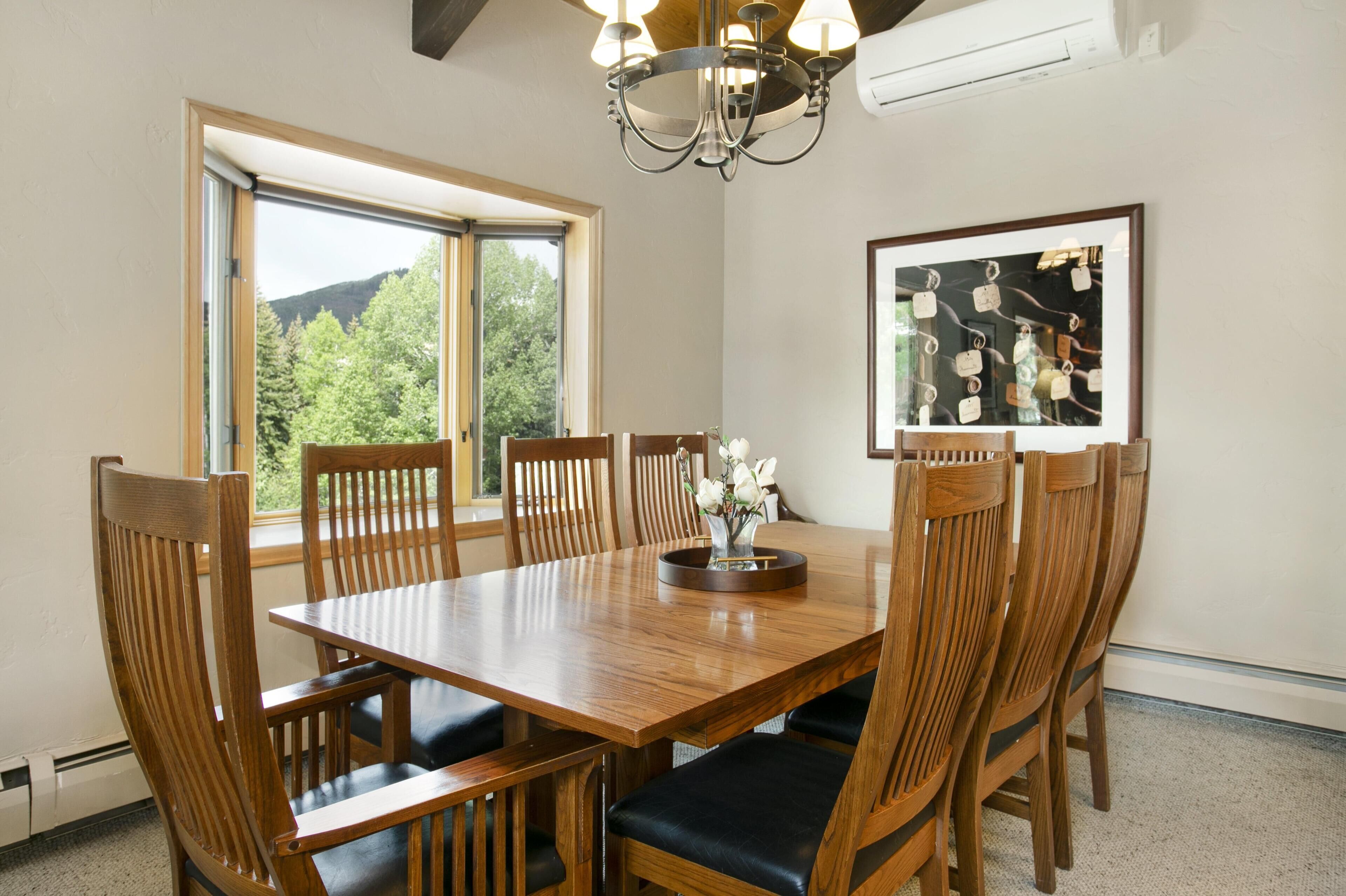 Condo, Multiple Beds (Creekside Penthouse, 3BD + Loft in Va) | Dining