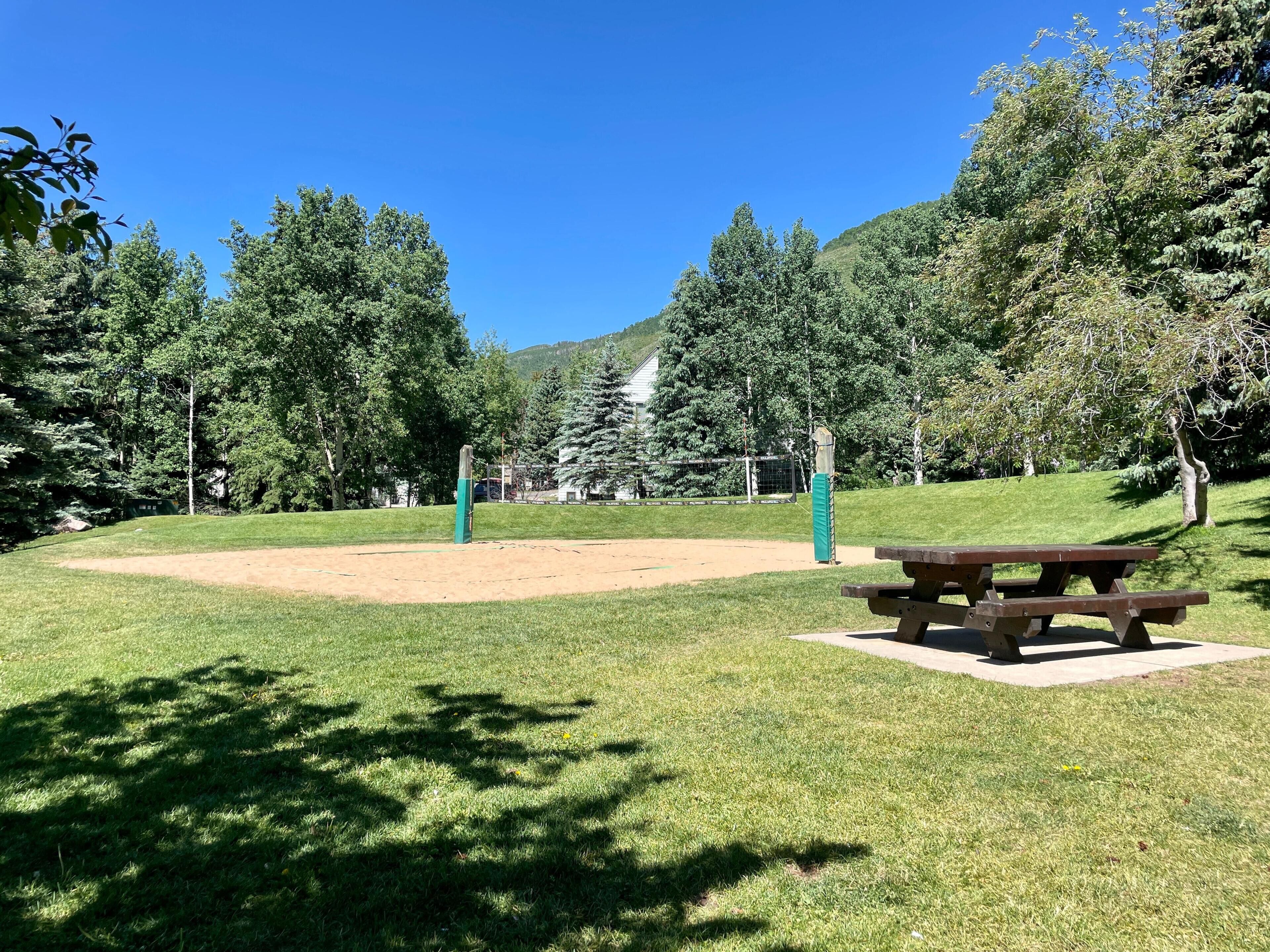 Condo, 1 King Bed (Sun Vail 13E, 2BD, 2BA condo with Vai) | Outdoor dining
