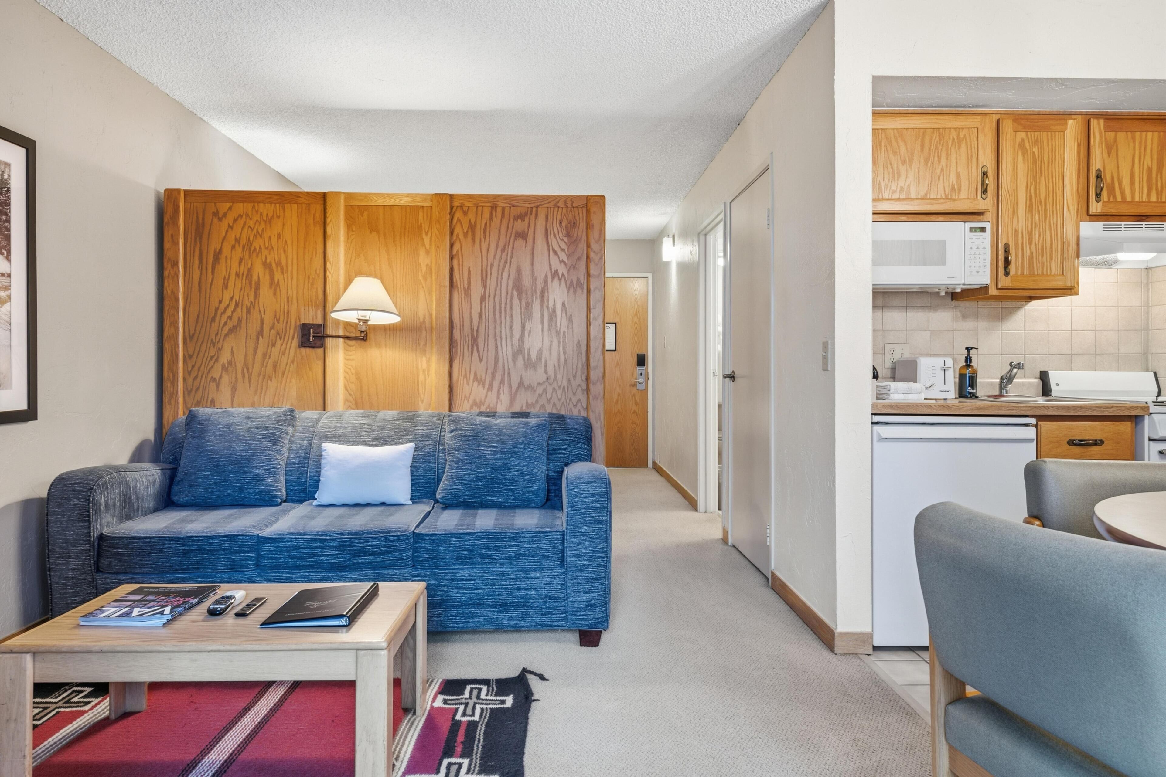 Studio, 1 Queen Bed with Sofa bed (Lift House Lodge, next to Lionshead V) | Living area