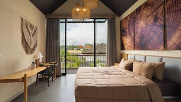 In-room safe, desk, laptop workspace, blackout curtains