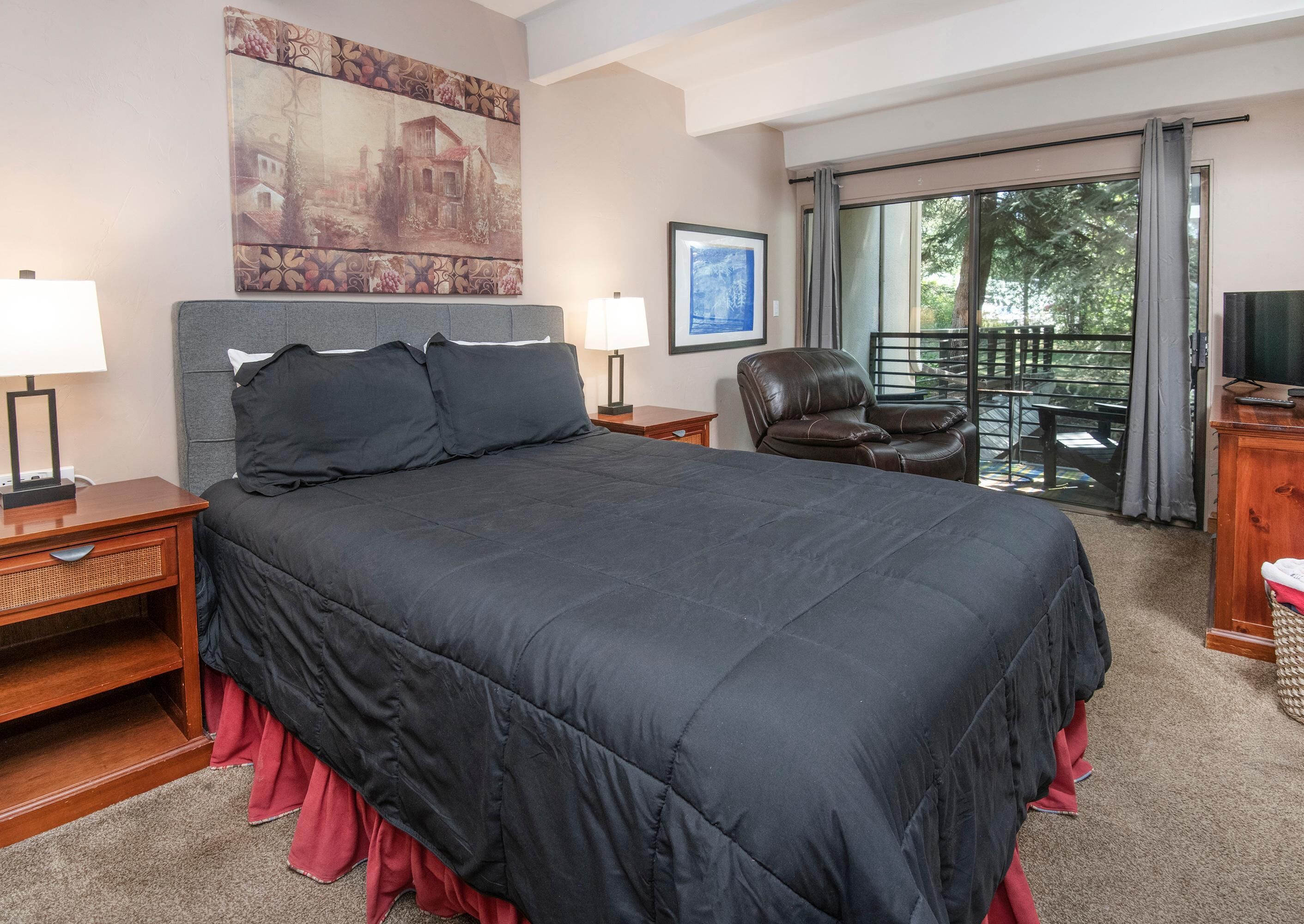 Condo, Multiple Beds (Vail International 111, 2 BD Lionshea) | 2 bedrooms
