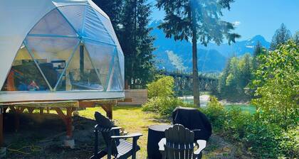 Geodesic Dome Home on the Skykomish River!