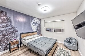 5 quartos, ferros/tábuas de passar roupa, Wi-Fi, roupa de cama