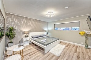5 chambres, fer et planche à repasser, Wi-Fi, draps fournis