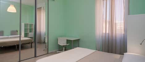 2 Schlafzimmer, Bügeleisen/Bügelbrett, WLAN, Bettwäsche