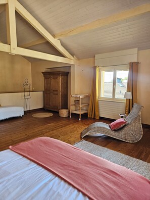 1 chambre, Wi-Fi gratuit, draps fournis